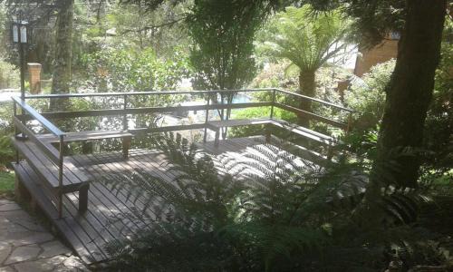 Sao Francisco de Paula Hotel | Seaside Escape at Pousada Refúgio do Lago with Hot Tub