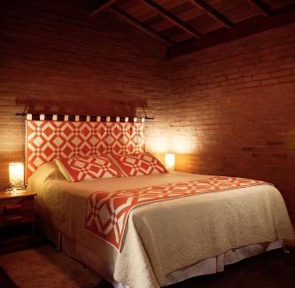 Sao Bento do Sapucai Hotel | Discover Pousada Refugio do Serrano: Rated 9/10 with Hot Tub