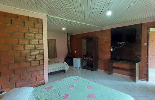 Lages Hotel | Discover Pousada Refugio do Lago: Pool, Spa & Dining Awaits