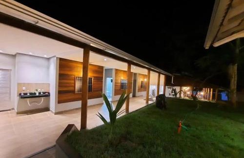 Alter do Chao House | Pet-Friendly Pousada Rekantu do Poeta with Pool & Kitchen