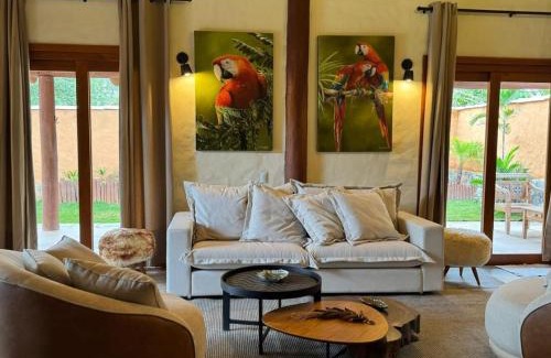 Pirenopolis Hotel | Relax at Pousada Renascer Park with Oceanfront Amenities