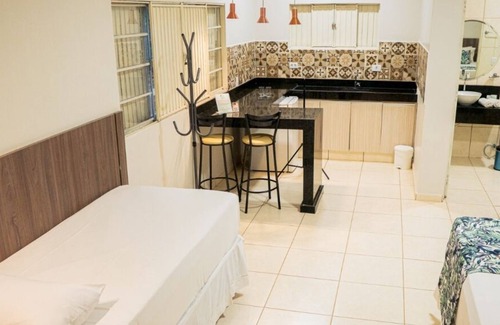 Pirenopolis Hotel | Relax at Pousada Renacer Park with Pool & Family Amenities