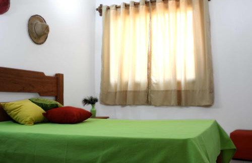 Ipitanga Hotel | Beachfront Pousada Restinga Apart Service Near Airport