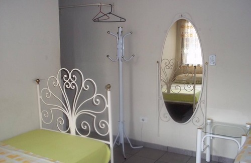 Jardim Primavera Hotel | Budget-Friendly Stay at Pousada Riacho Doce - Family Welcome!