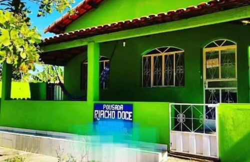 Buenopolis House | Pet-Friendly Pousada Riacho Doce in Curimataí, MG