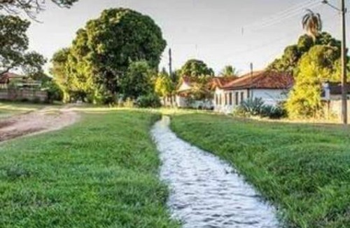 Buenopolis House | Pet-Friendly Pousada Riacho Doce in Curimataí, MG