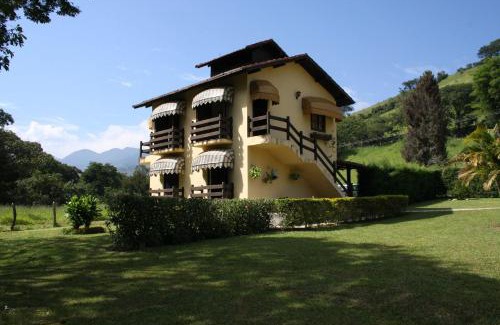 Itamonte Hotel | Charming Pousada Ribeirão do Ouro with Pool & Hot Tub