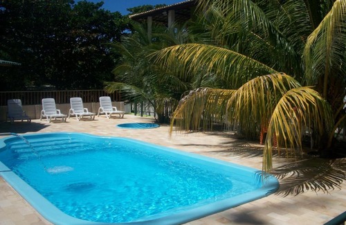 Praia do Frances Hotel | Discover Pousada Ricardinho do Frances with Pool & Breakfast