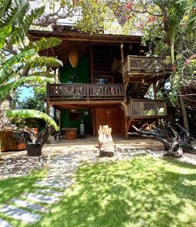 Fortim House | Spacious Casa Grande for 12 with Oceanfront Views & Pool