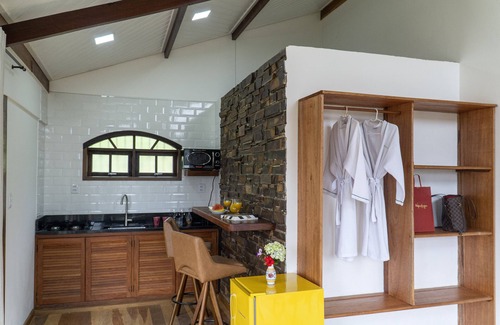 Visconde de Maua Hotel | Family-Friendly Pousada Rio dos Cristais with Pool & Spa