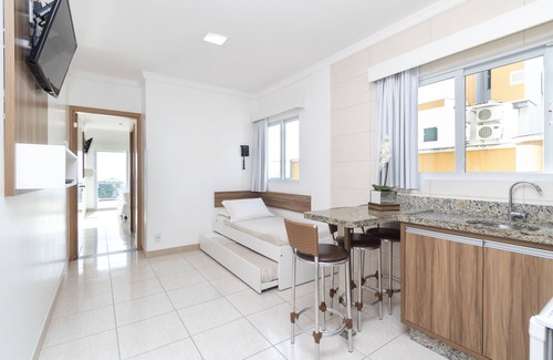 Centro Hotel | Ocean View Retreat at Pousada Riviera Bombinhas - 9.6/10