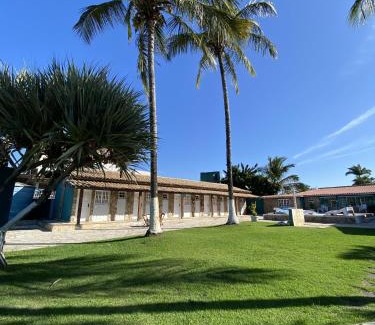 Caraguatatuba Hotel | Relaxing Oceanfront Retreat at Pousada Riviera