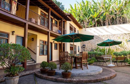 Centro Hotel | Oceanfront Escape at Pousada Rotunda - Rated 9.3/10