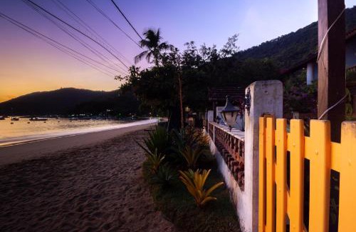 Ilha Grande Hotel | Oceanfront Pousada Rubi: Highly Rated with Spa & Hot Tub