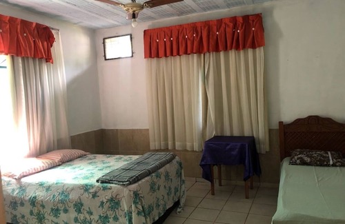 Governador Valadares Hotel | Cozy Pousada Rural Da Vovó: Perfect for Families and Relaxation