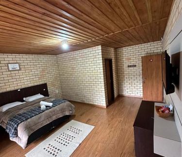 Bom Jardim da Serra Hotel | Pet-Friendly Retreat at Pousada Rural Ipê Florido - 9/10