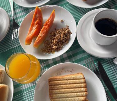 Iporanga Hotel | Comfortable Stay at Pousada São Francisco PETAR with Breakfast