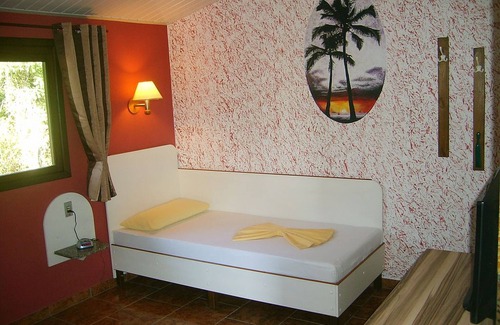 Itaocaia Valley Hotel | Discover Pousada Sítio Santa Anna with Ocean Views & Pool