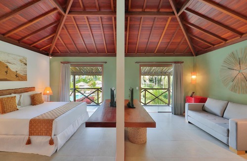 Porto de Pedras Hotel | Experience Pousada Samba Pa Ti with Pool & Dining Delights