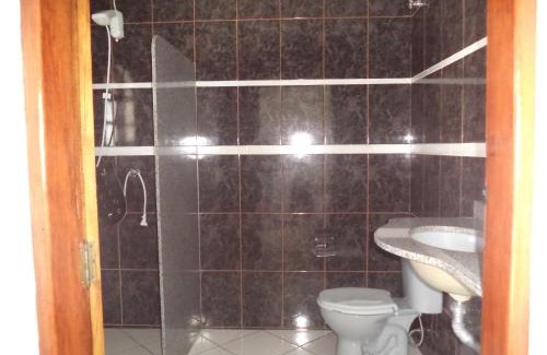 Guaratingueta Hotel | Budget-Friendly Pousada Sao Judas Tadeu with Pool & Breakfast
