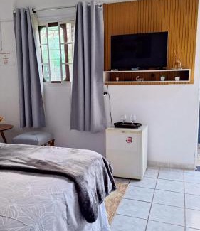 Sao Bento do Sapucai Hotel | Pet-Friendly Getaway at Pousada Serrano with Pool Access