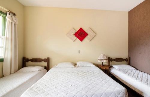 Cesar de Pina Hotel | Discover Pousada Serra Do Ouro: Pet-Friendly Retreat with Pool