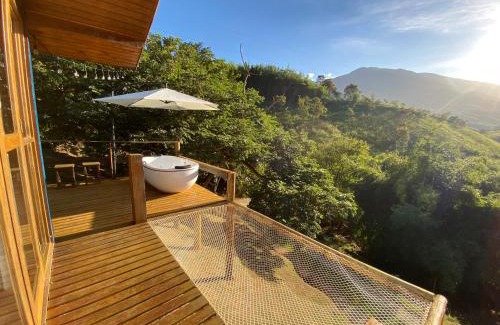 Engenheiro Passos Hotel | Inviting Pousada Sitio Barreirinha: Pet-Friendly & Oceanfront