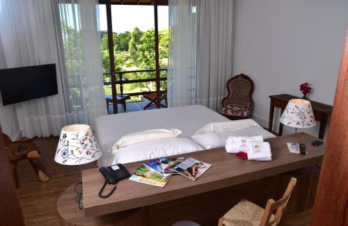 Marau Hotel | Experience Pousada Sitio da Bia: 4-Star Oceanfront Retreat