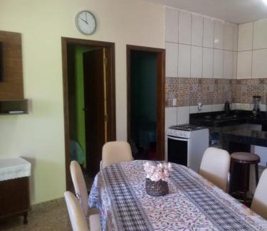 Sao Goncalo do Rio das Pedras Hotel | Pet-Friendly Stay at Sobrado Flor de Maio - 8/10 Rating