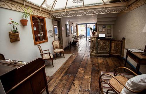 Ouro Preto Hotel | Elegant Stay at Pousada Solar da Ópera - Rated 9/10