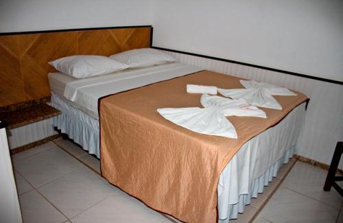 Praia do Morro Hotel | Pet-Friendly Pousada Solar da Praia with Ocean Views