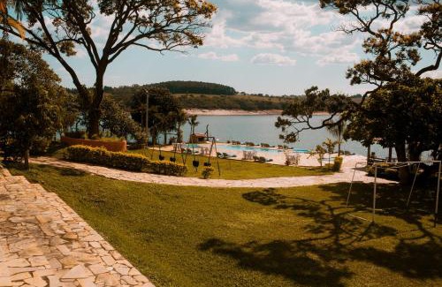 Capitolio Hotel | Relax at Pousada Solar Dona Dora with Pool and Hot Tub