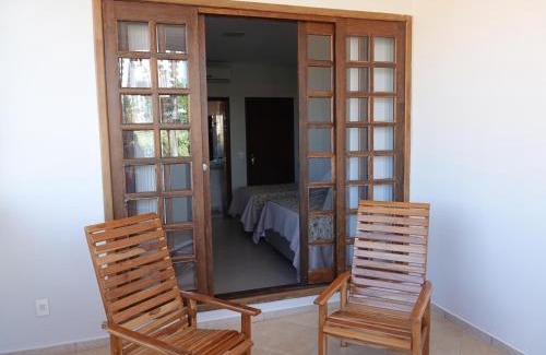 Vila Aurora II House | Relax at Pousada Solar dos Pássaros with Pool & Family Perks