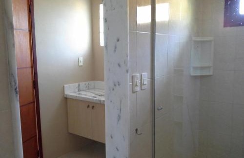 Centro Hotel | Pet-Friendly Pousada Som dos Pássaros with Pool & Play Areas