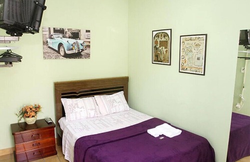 Sorocaba Hotel | Inviting Pousada Sorocaba: Family-Friendly with Pool