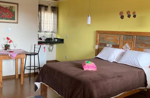 Lavras Novas Hotel | Relax at Pousada Sossego: Pool, Breakfast & Family Friendly