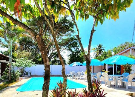 Sao Domingos House | Oceanfront Pousada Suítes do Atlântico with Pool & Breakfast