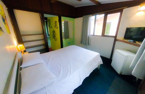 Bosque de Geriba Hotel | Relax at Pousada Surf Coruja with Pool, Spa & Breakfast
