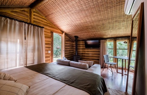 Itaipava Hotel | Experience Serenity at Pousada Tankamana - 4-Star Retreat
