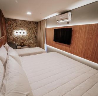 Floresta Velha House | Adventurous Getaway at Pousada Tartarugas Marinhas