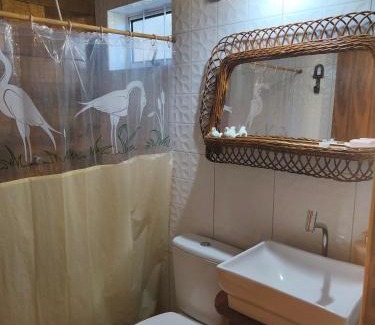 Bonito Ski Chalet | Cozy Chalé for Couples with Pet-Friendly Amenities