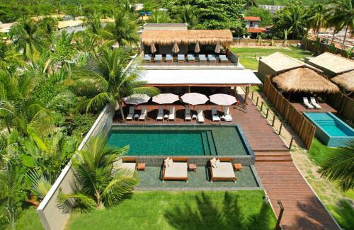 Tatuamunha Hotel | Oceanfront Pousada Tatuá: Rated 9/10 with Pool Access