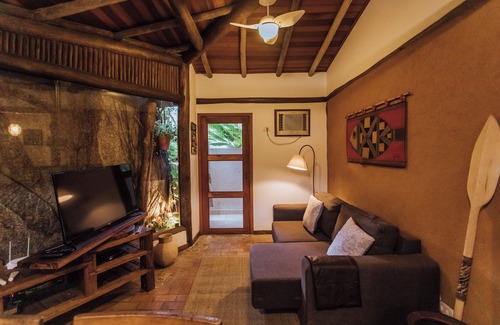 Cocaia Hotel | Discover Pousada Terra Madre: Pool, Spa & 9.2 Guest Rating