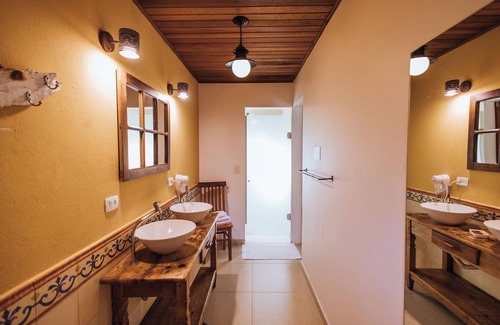 Cocaia Hotel | Discover Pousada Terra Madre: Pool, Spa & 9.2 Guest Rating