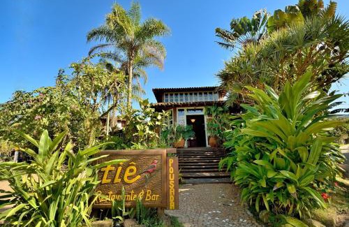 Barra do Sahy Bed & Breakfast | Idyllic Oceanfront Escape at Pousada Tiê Sahy - 4 Stars