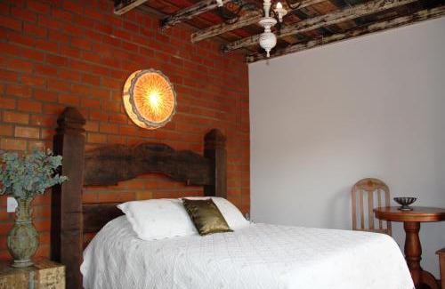 Tiradentes Hotel | Top-Rated Pousada Toque Mineiro with Pool & Hot Tub