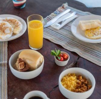 Praia do Frances Hotel | Serene Pousada Trilha do Mar: Family-Friendly Retreat