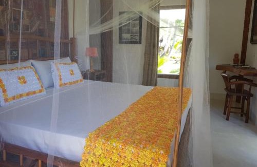 Santa Cruz Cabralia House | Pet-Friendly Pousada Udexere Eco House with Ocean Views