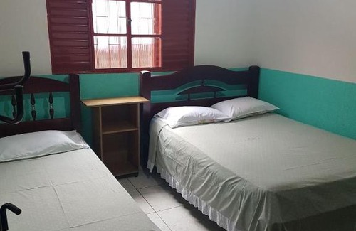 Umuarama Hotel | Budget-Friendly Stay at Pousada Universitária, Family Welcoming