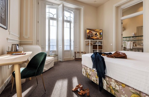 Vila Real Santo Antonio Hotel | Elegant Pousada Vila Real Santo Antonio with Spa & Pool